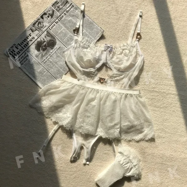 لباس خواب زنانه مدل سکسی فاقباز