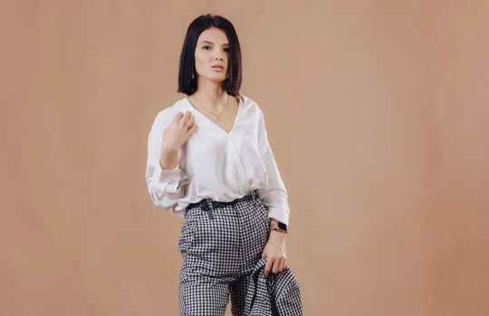 شومیز نخی زنانه